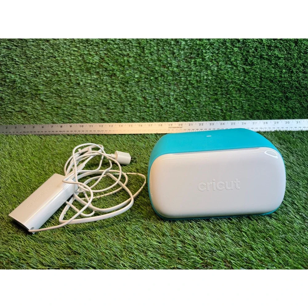 Cricut Joy‎ Smart Cutting Machine Teal White Compact DIY Vinyl Cutter 2007992